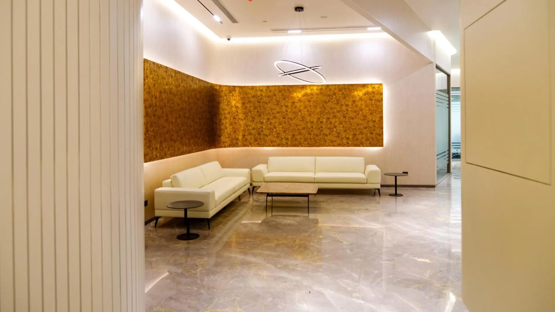 0484 Aero Lounge-Terminal 2 Cochin Airport Hotel Nedumbassery India
