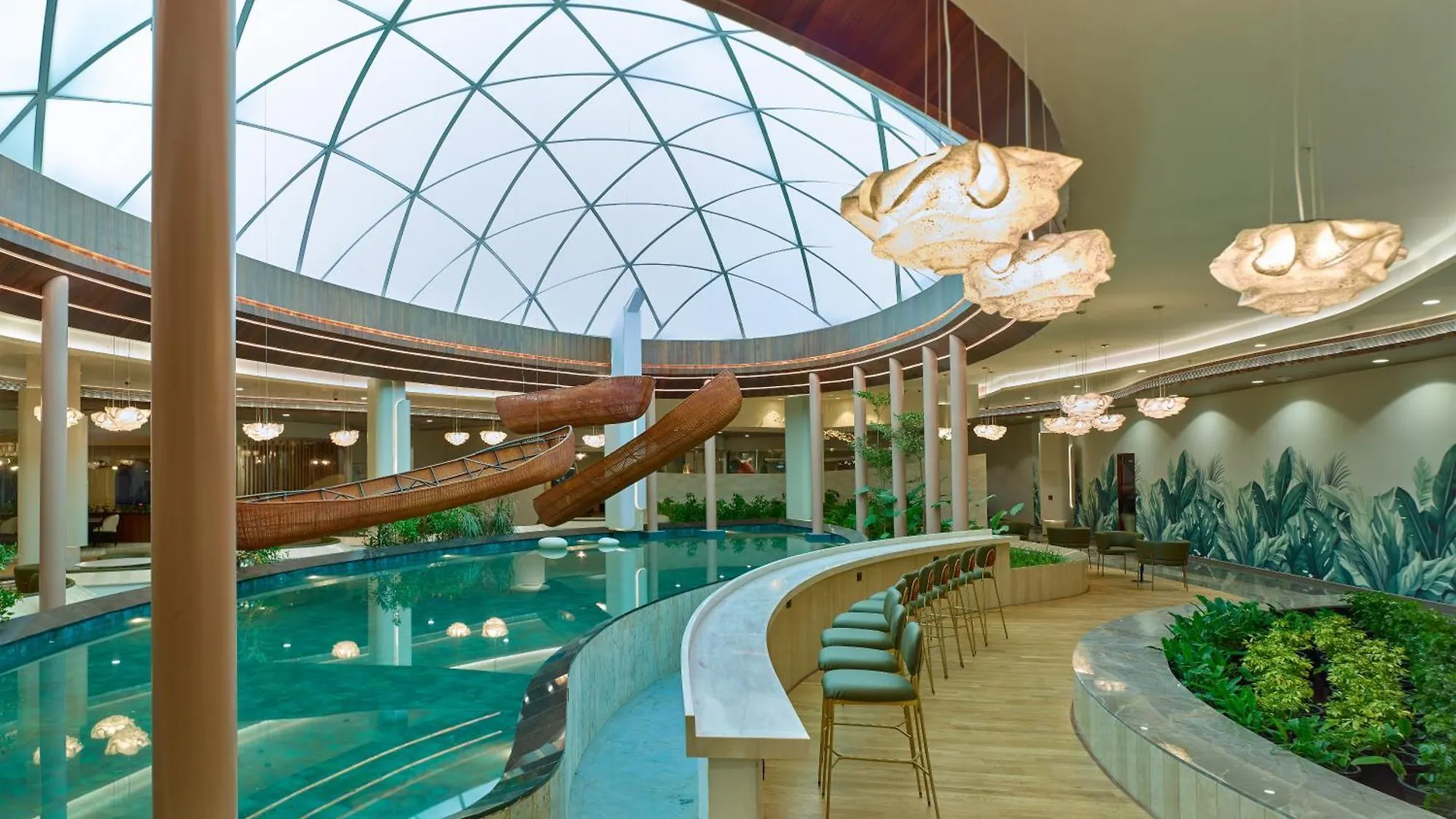 ****  0484 Aero Lounge-Terminal 2 Cochin Airport Hotel Nedumbassery India